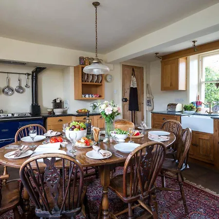 Holiday home Wheatsheaf